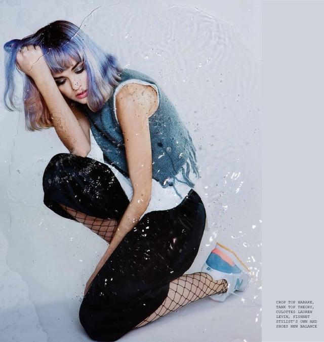 Sita Abellan为《ElseWhere Magazine》拍摄内页